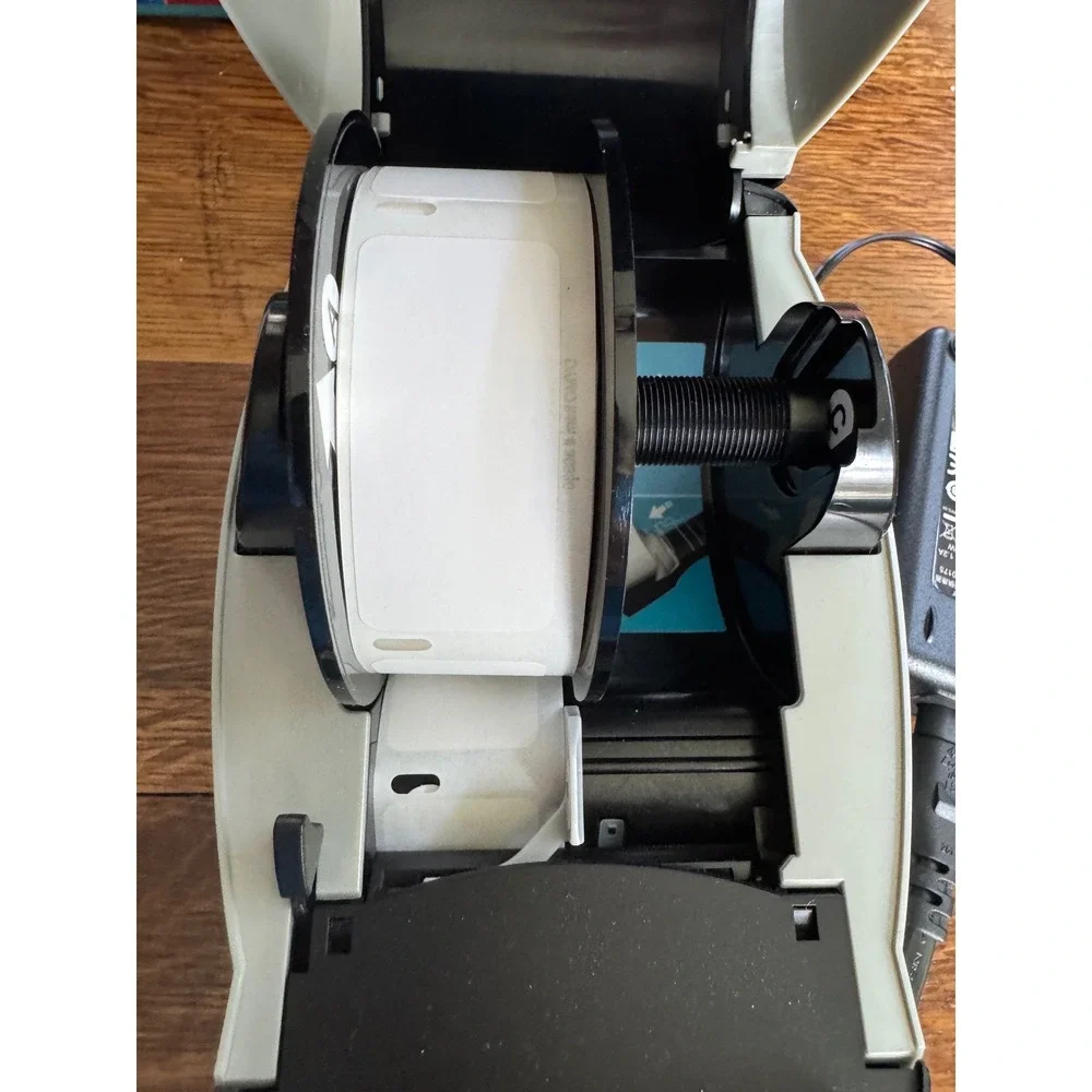 DYMO LabelWriter 550 Direct Thermal Label Printer Black Silver USB 2112552